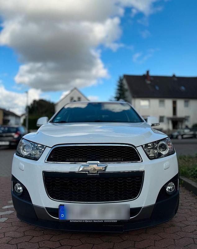 Gebraucht Chevrolet Captiva 182 PS (133 kW) 2012 Weiß SUV