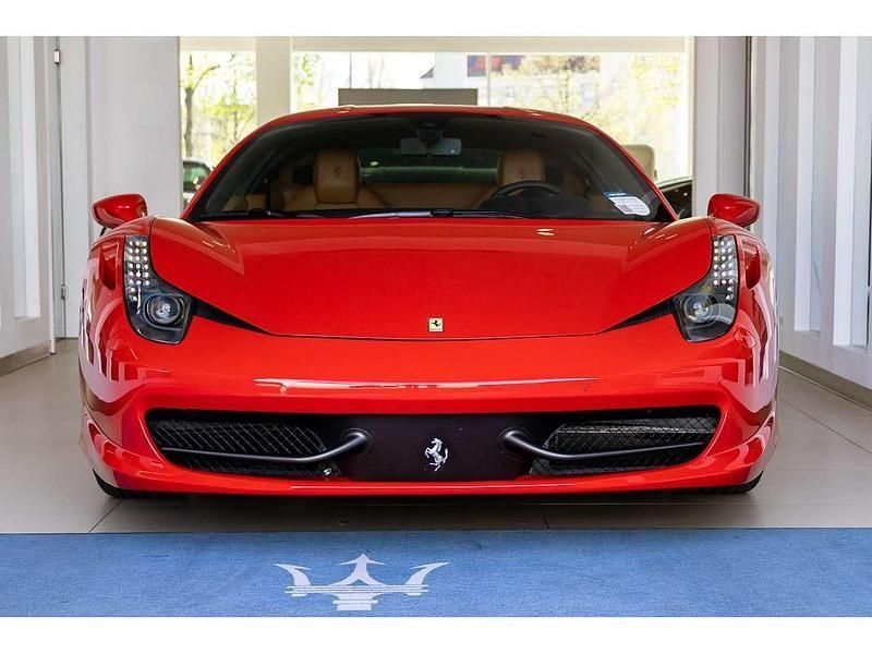 Rot Gebraucht 2013 Ferrari 458 Coupé | 191.111 € - Bild 1/4