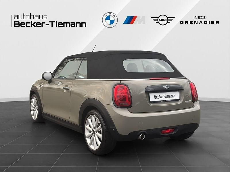 Gebraucht Mini Cooper Cabriolet 136 PS (100 kW) 2019 Emerald grey Cabrio