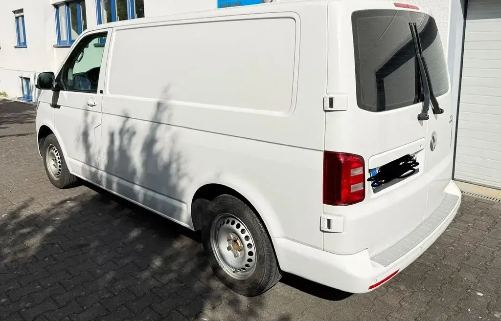 Gebraucht VW Transporter 150 PS (110 kW) 2017 Weiß Van