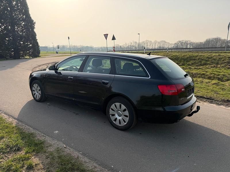 Gebraucht Audi A6 140 PS (102 kW) 2008 Schwarz Kombi