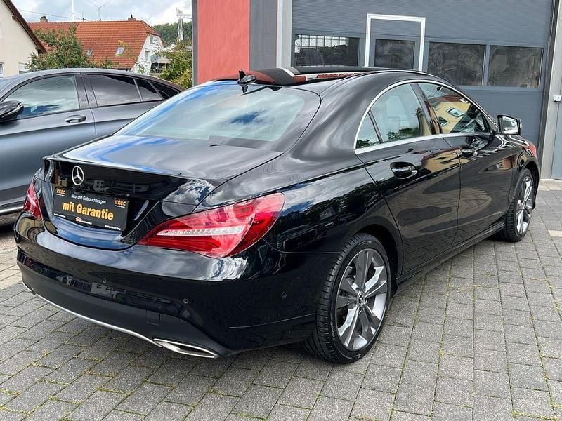Gebraucht Mercedes CLA200 156 PS (114 kW) 2019 Kosmosschwarz  metalliclack Limousine