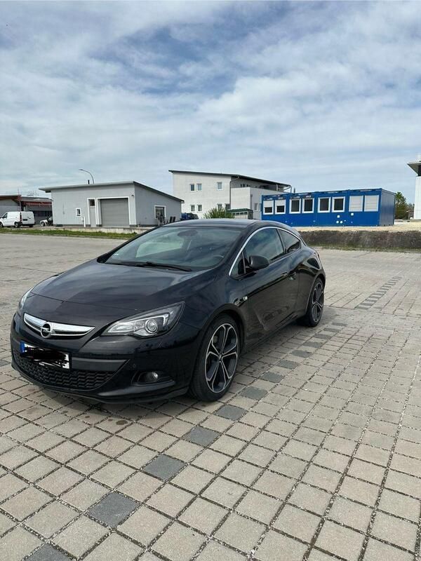 Schwarz Gebraucht 2012 Opel Astra GTC Coupé | 8.000 € (Fairer Preis) - Bild 1/4