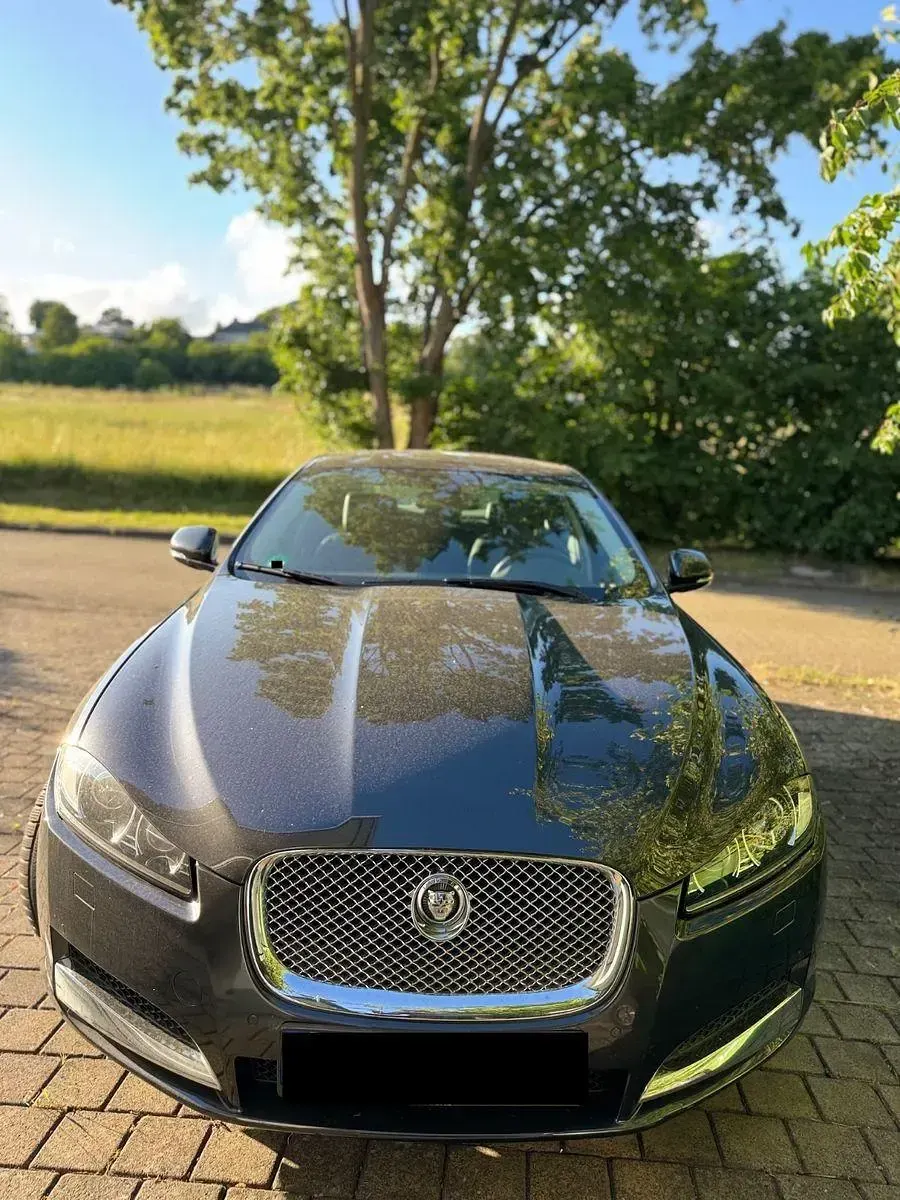 Gebraucht Jaguar XF 200 PS (147 kW) 2012 Schwarz Limousine