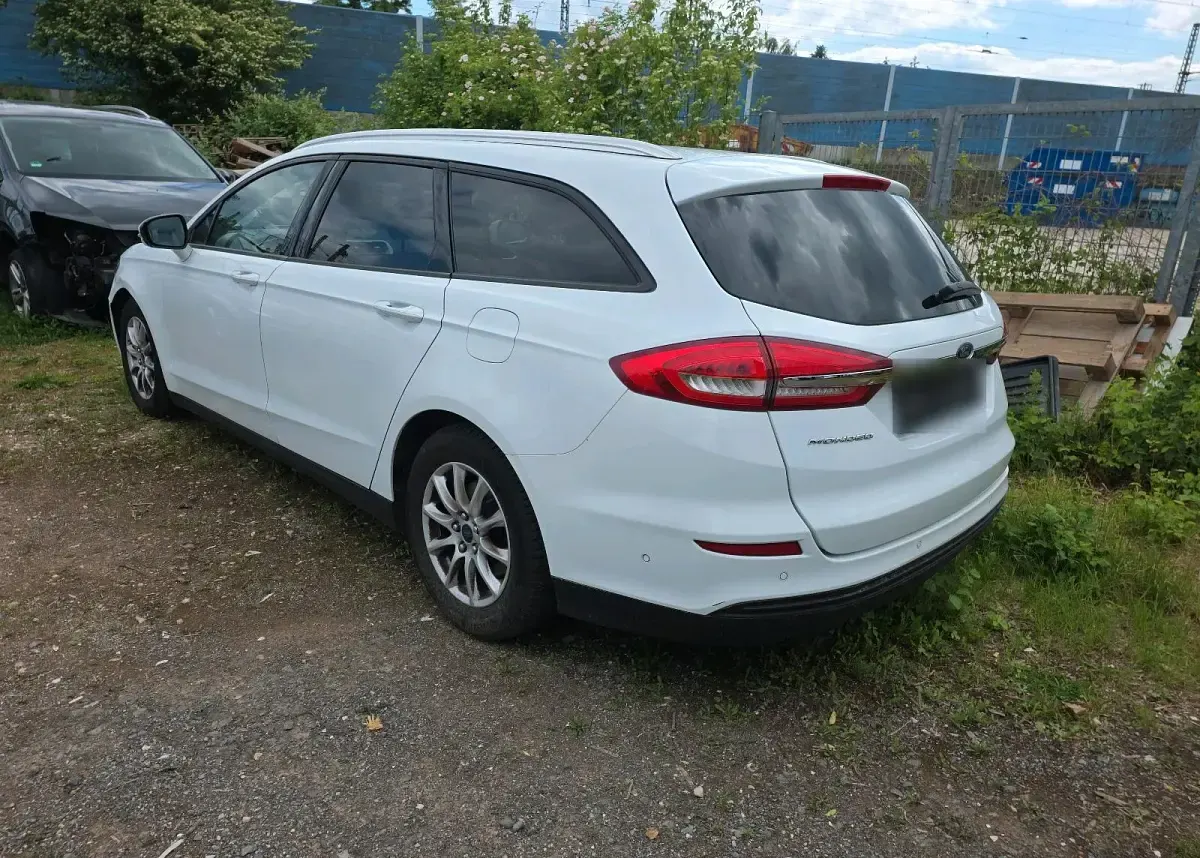 Używany Ford Mondeo 155 KM (114 kW) 2019 Kombi
