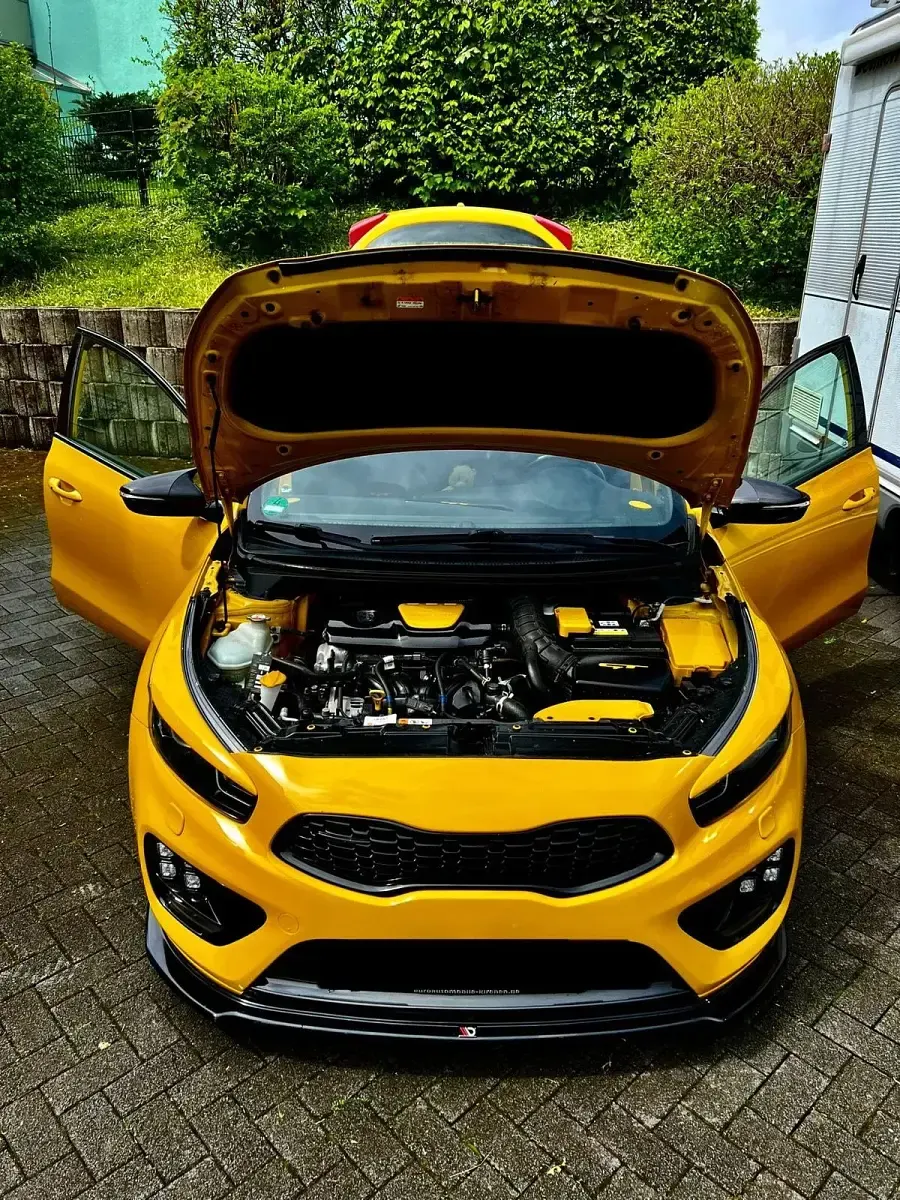 Gebraucht Kia Ceed GT GT 204 PS (150 kW) 2016 Gelb Coupé