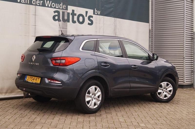 Gebraucht Renault Kadjar Life 140 PS (102 kW) 2020 Grau SUV