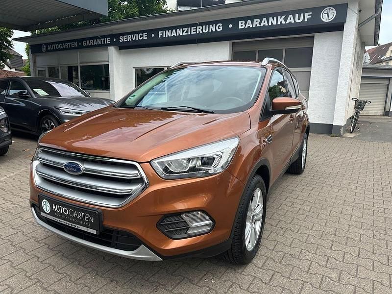 Braun Gebraucht 2017 Ford Kuga Cool & Connect SUV | 12.450 € (Fairer Preis) - Bild 1/4