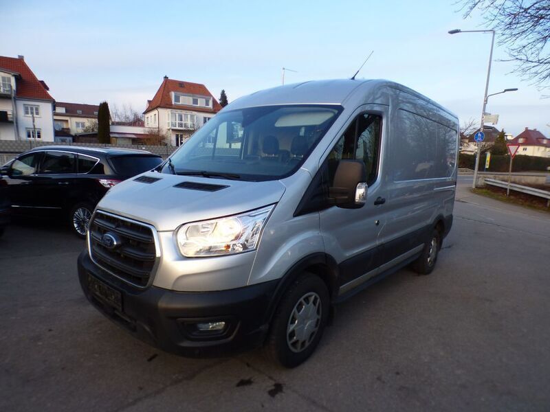 Polarsilber metallic Gebraucht 2020 Ford Transit Trend Van / Kleinbus | 19.900 € - Bild 1/4