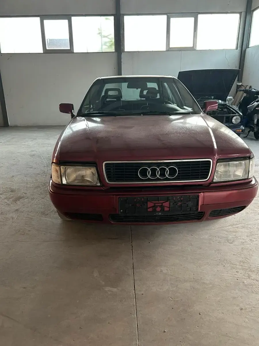 Brugt Audi 80 Basis 90 HK (66 kW) 1994 Lilla Sedan