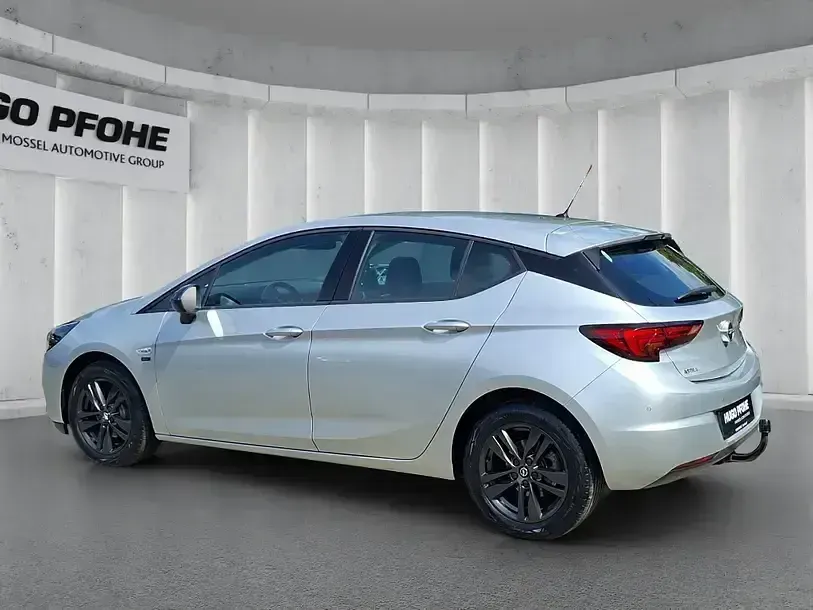 Gebraucht Opel Astra 110 PS (80 kW) 2020 Silber Limousine