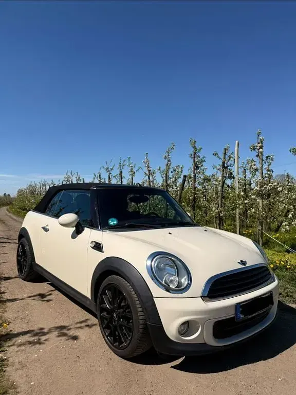 Occasion Mini One Cabriolet 98 ch (72 kW) 2012 Beige Cabriolet