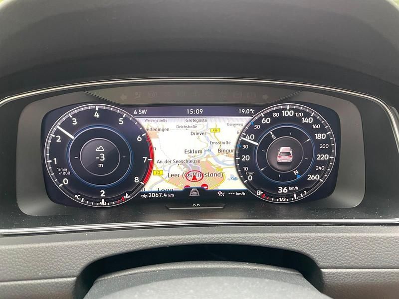 Gebraucht VW Golf VII Join 116 PS (85 kW) 2018 Grau Limousine