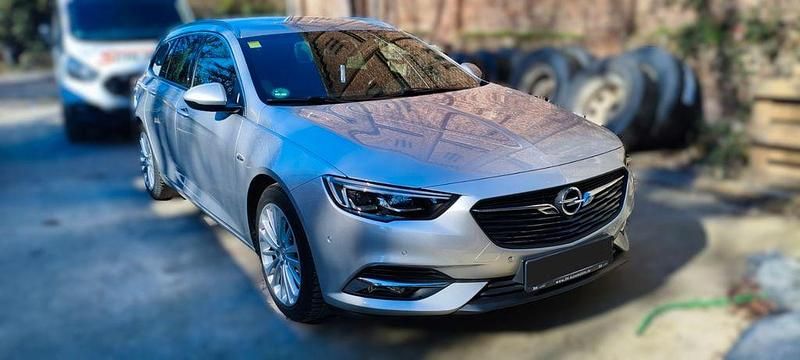 Gebraucht Opel Insignia Dynamic 165 PS (121 kW) 2017 Silber Kombi
