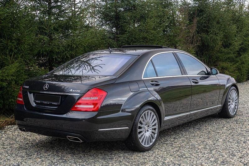 Gebraucht Mercedes S500 387 PS (284 kW) 2008 Schwarz Limousine
