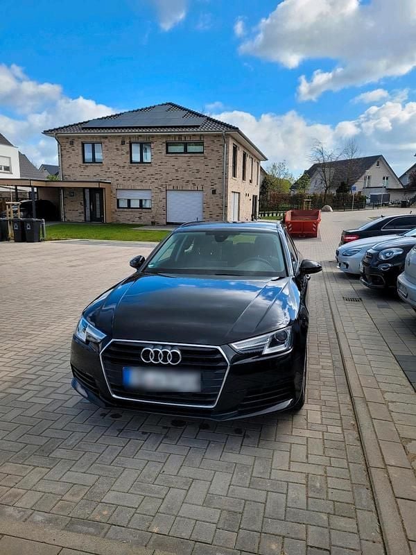 Gebraucht Audi A4 190 PS (139 kW) 2017 Schwarz Kombi
