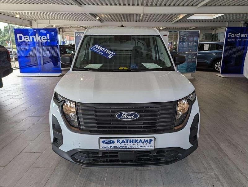 Gebraucht Ford Transit Basis 101 PS (74 kW) 2024 Frostweiss Van / Kleinbus