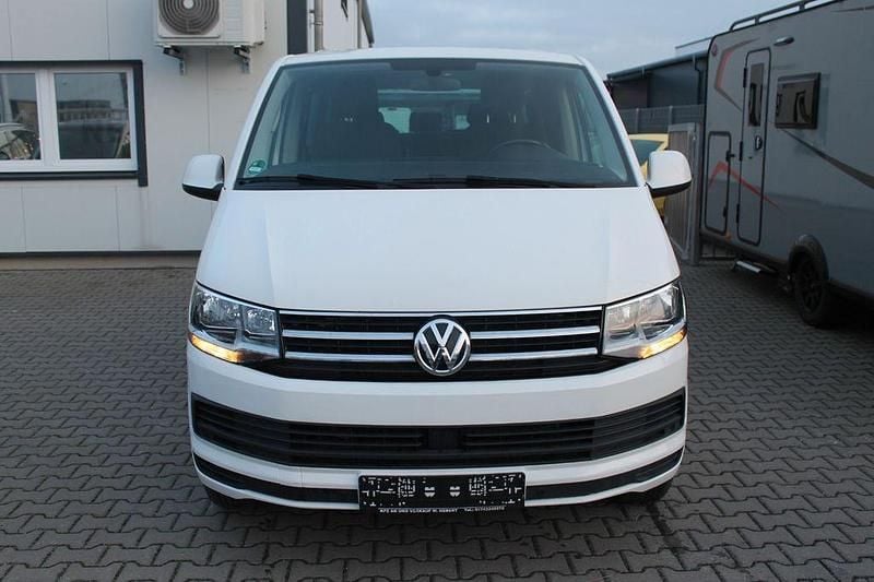 Weiß Gebraucht 2018 VW Multivan Van | 24.950 € (Superpreis) - Bild 1/4