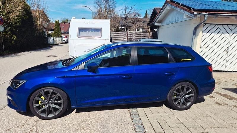 Gebraucht Seat Leon ST FR 179 PS (131 kW) 2018 Blau Kombi