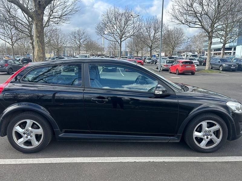 Gebraucht Volvo C30 114 PS (83 kW) 2012 Schwarz Kleinwagen