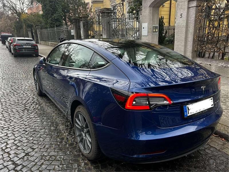 Gebraucht Tesla Model 3 366 kW (498 PS) 2021 Limousine