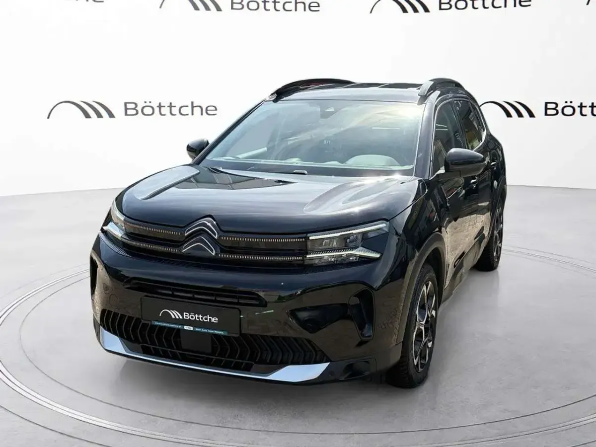 Gebraucht Citroën C5 Aircross 136 PS (100 kW) 2024 Lackierung schwarz perla nera/ SUV