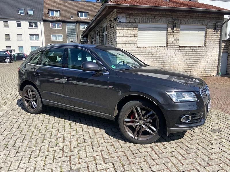 Grau Gebraucht 2014 Audi Q5 S-Line SUV | 11.400 € (Superpreis) - Bild 1/4
