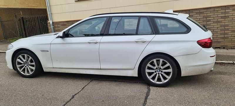Weiß Gebraucht 2015 BMW 530 Comfort Edition Limousine | 17.000 € (Superpreis) - Bild 1/1