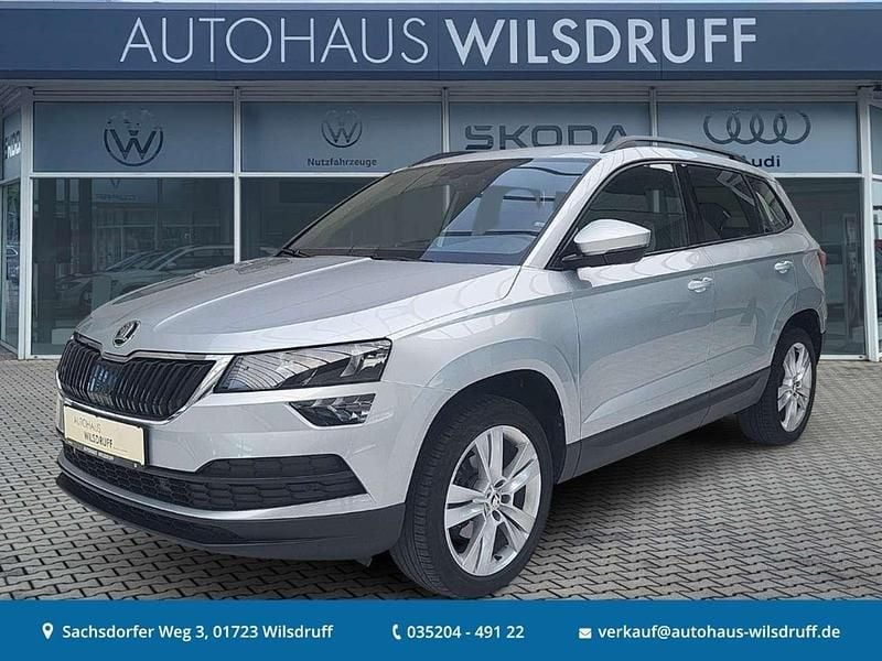 Silber Gebraucht 2020 Skoda Karoq Style SUV | 23.490 € (Guter Preis) - Bild 1/4