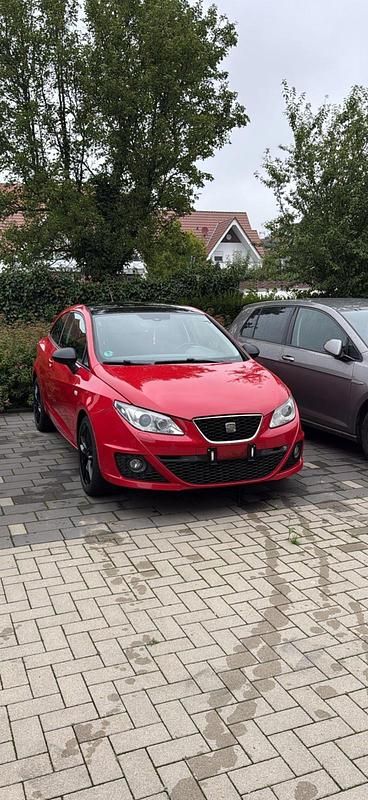 Rot Gebraucht 2012 Seat Ibiza SC FR-Line Kleinwagen | 3.999 € (Guter Preis) - Bild 1/4