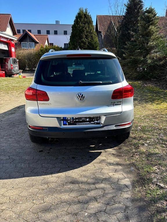 Gebraucht VW Tiguan Exclusive 140 PS (102 kW) 2013 Grau SUV