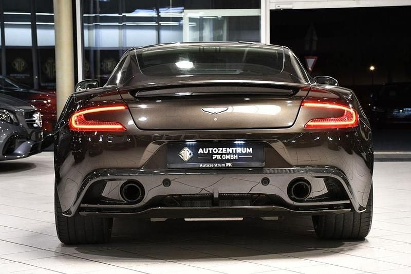 Gebraucht Aston Martin Vanquish 572 PS (420 kW) 2014 Braun Coupé