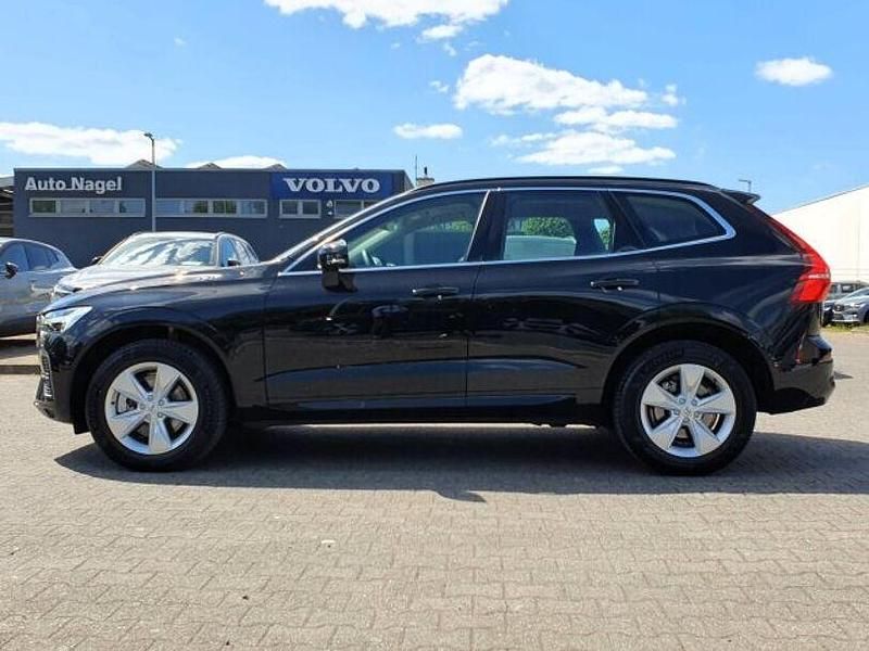 Gebraucht Volvo XC60 Core 197 PS (144 kW) 2024 Schwarz SUV