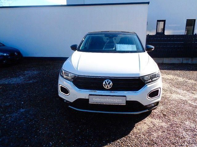 Weiß Gebraucht 2020 VW T-Roc IQ Drive SUV | 22.990 € (Fairer Preis) - Bild 1/4