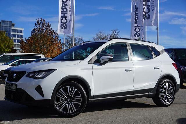 Gebraucht Seat Arona Style 116 PS (85 kW) 2024 "nevada" weiss SUV