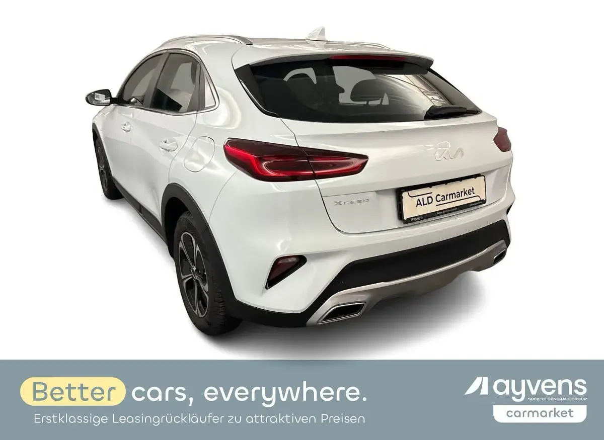 Gebraucht Kia XCeed Spirit 105 PS (77 kW) 2022 Weiß SUV