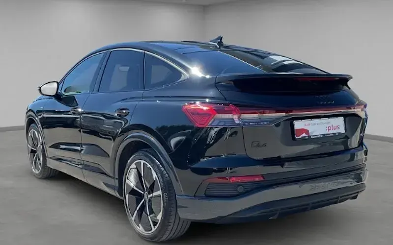 Gebraucht Audi Q4 Sportback e-tron Ambiente 210 kW (286 PS) 2024 Schwarz SUV