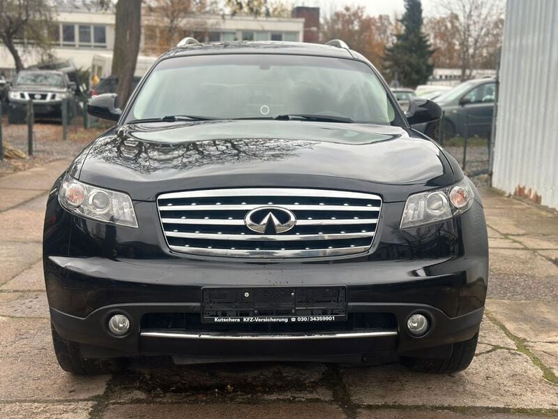 Rot Gebraucht 2005 Infiniti Fx35 SUV | 4.990 € - Bild 1/4