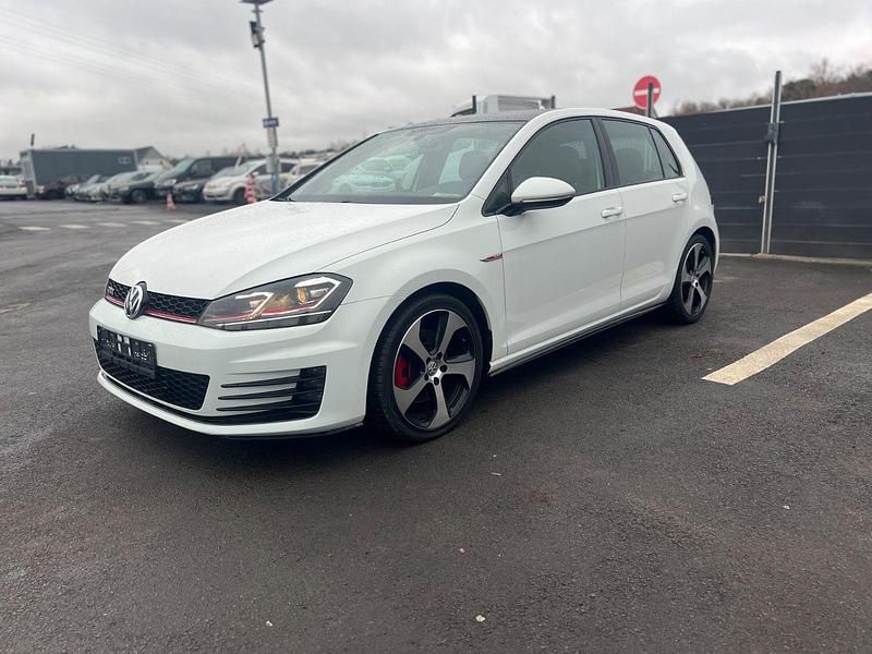 Weiß Gebraucht 2016 VW Golf VII GTI Limousine | 16.900 € (Superpreis) - Bild 1/4