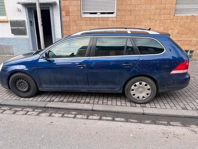 Gebraucht VW Golf V 105 PS (77 kW) 2009 Blau Kombi