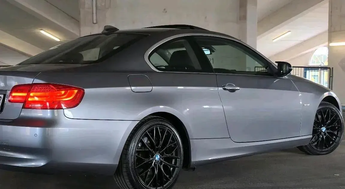 Używany BMW 320 184 KM (135 kW) 2011 Szary Coupe