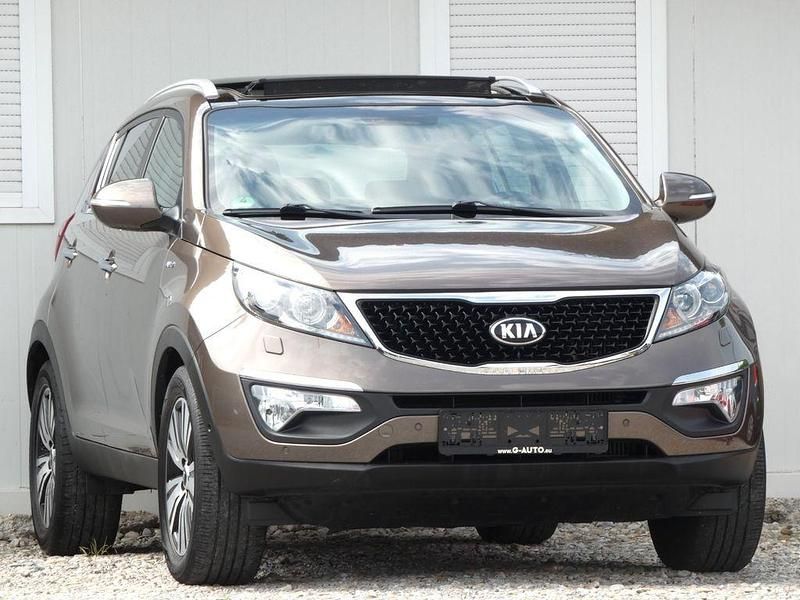 Sand track Gebraucht 2015 Kia Sportage Spirit SUV | 13.990 € (Fairer Preis) - Bild 1/4