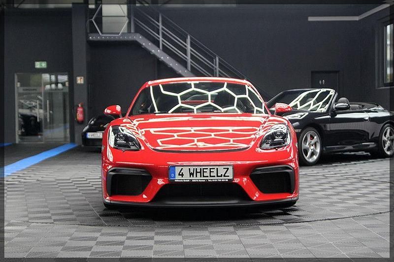 Gebraucht Porsche Cayman GT4 420 PS (308 kW) 2020 Rot Coupé