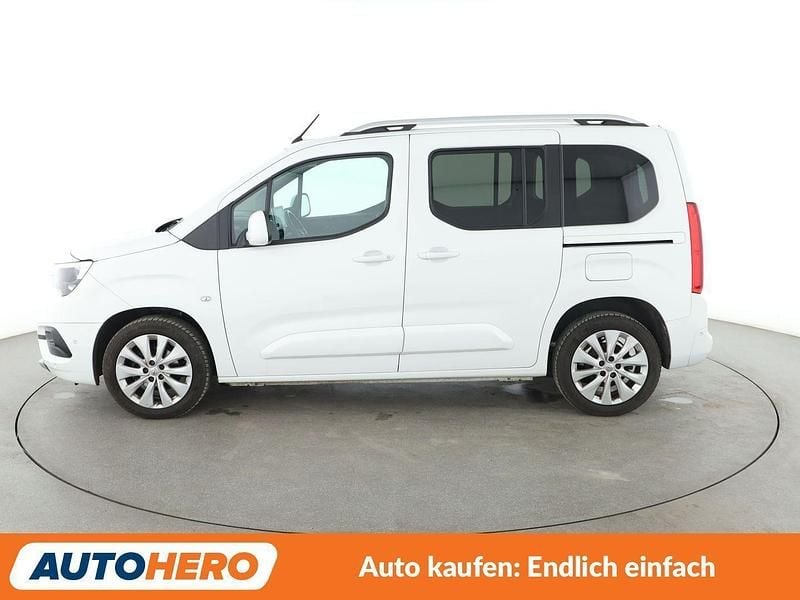 Gebraucht Opel Combo Life Innovation 102 PS (75 kW) 2020 Weiß Van / Kleinbus