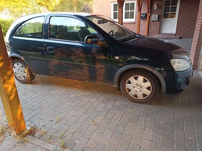 Blau Gebraucht 2003 Opel Corsa Limousine | 1.695 € (Etwas zu teuer) - Bild 1/1