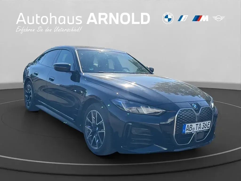Gebraucht BMW i4 M Sport 294 kW (401 PS) 2025 Saphirschwarz Limousine