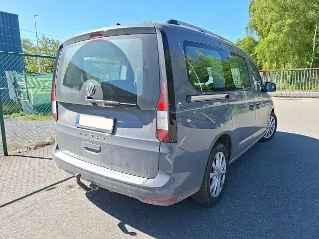 Gebraucht VW Caddy Maxi Life 122 PS (89 kW) 2024 Grau Van / Kleinbus