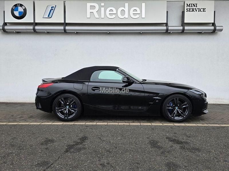 Gebraucht BMW Z4 M Sport 340 PS (250 kW) 2025 Schwarz Cabrio