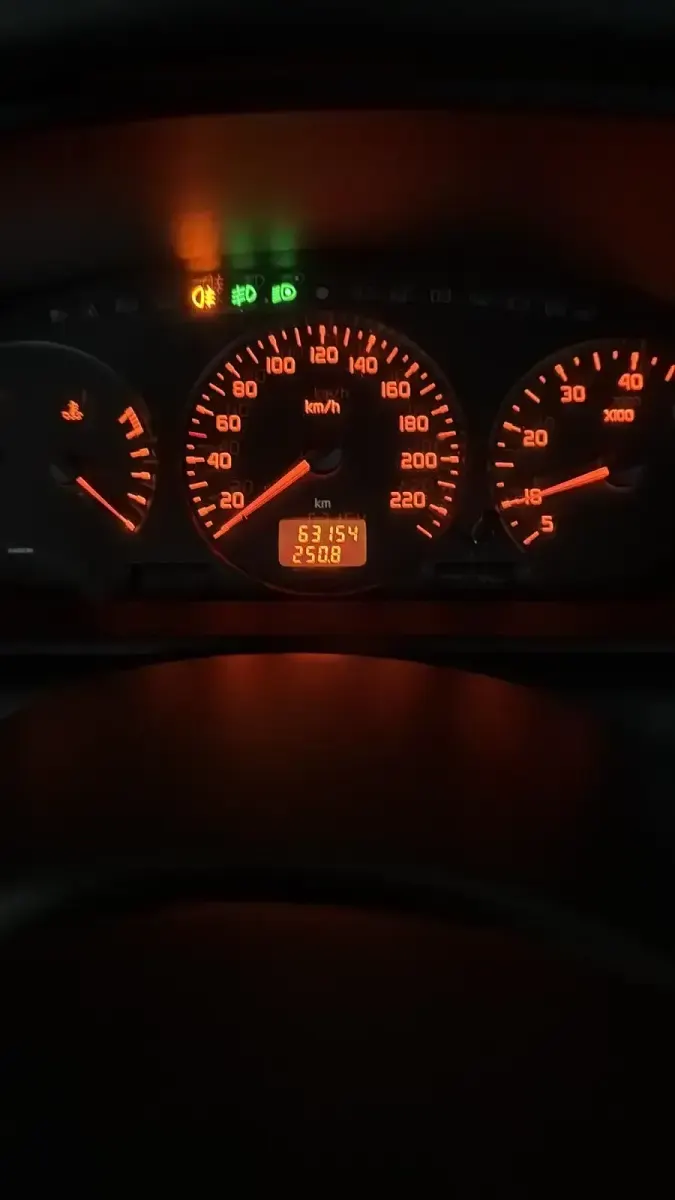 Gebraucht Renault Scénic 80 PS (58 kW) 1999 Grün Van / Kleinbus