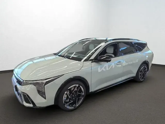 Neu Kia K4 GT-Line 179 PS (131 kW) 2026 Morgenbrise Kombi